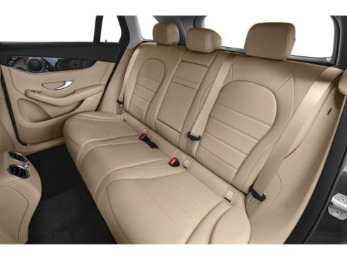 Used 2021 Mercedes-Benz GLC 300 4MATIC image 13