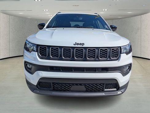 New 2026 Jeep Compass Latitude image 2