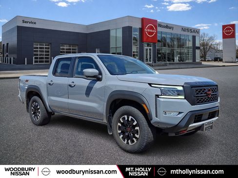 Certified 2023 Nissan Frontier PRO-4X w/ Pro Convenience Package AWD/4WD image 1