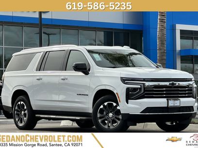 New 2026 Chevrolet Suburban LT w/ LPO, Dark Essentials Package