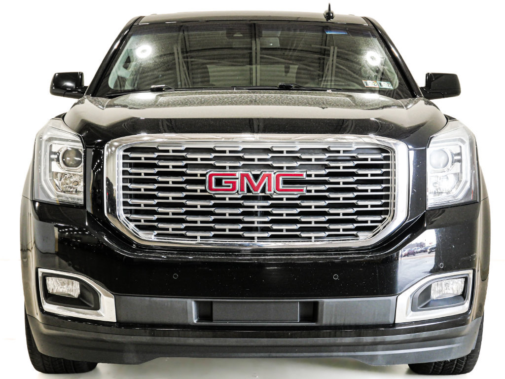 Used 2019 GMC Yukon Denali AWD/4WD image 2