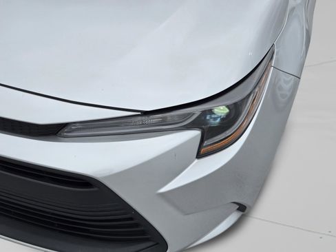 Used 2024 Toyota Corolla LE FWD image 10