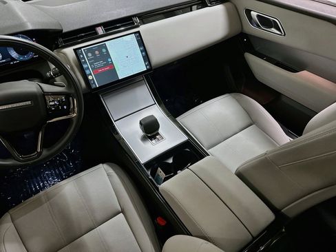 Used 2025 Land Rover Range Rover Velar S AWD/4WD image 24