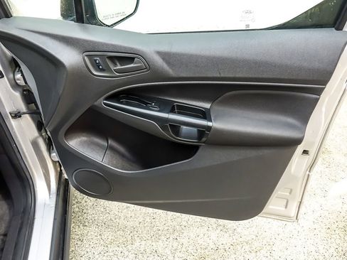 Used 2018 Ford Transit Connect XL image 20