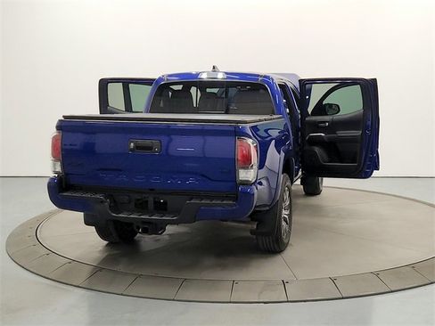 Used 2023 Toyota Tacoma Limited image 14