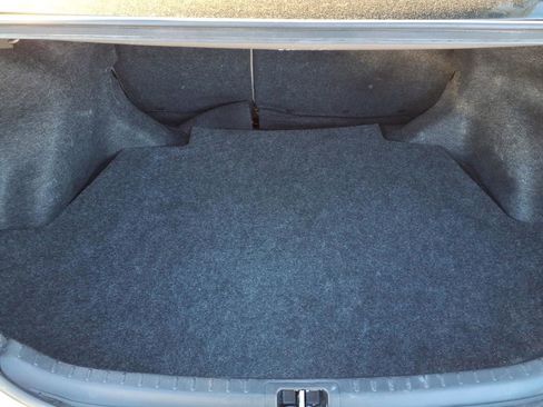 Used 2014 Toyota Corolla LE image 21