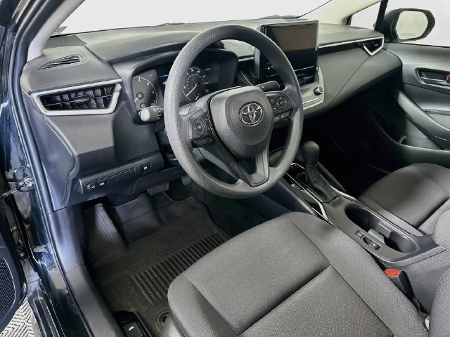 Used 2024 Toyota Corolla LE FWD image 10