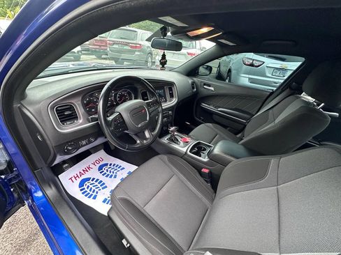 Used 2021 Dodge Charger SXT image 9