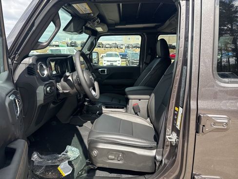 New 2026 Jeep Wrangler Sahara image 19