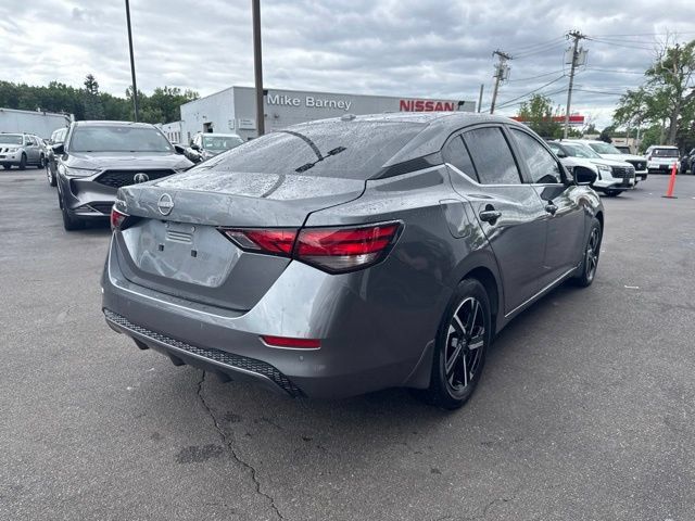 Used 2025 Nissan Sentra SV FWD image 2
