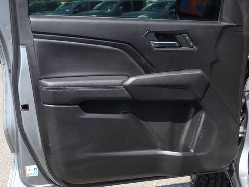 Used 2023 GMC Canyon Elevation w/ Trailering Package image 12