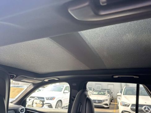 New 2026 Mercedes-Benz GLC 300 image 8