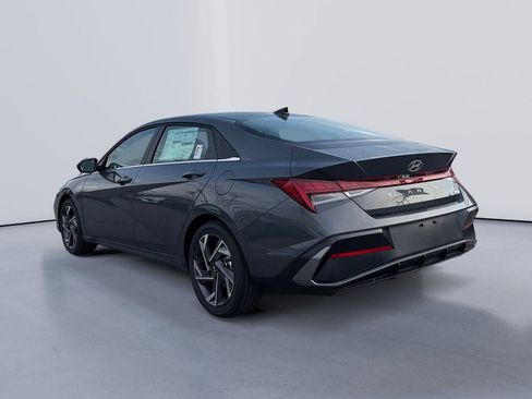 New 2026 Hyundai Elantra Limited w/ Cargo Package FWD image 5