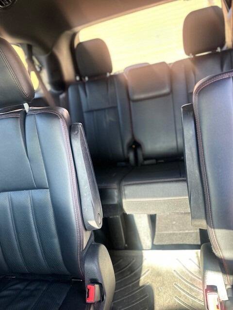 Used 2015 Dodge Grand Caravan R/T FWD image 11