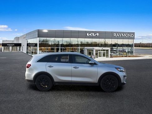 Used 2020 Kia Sorento EX AWD/4WD image 2