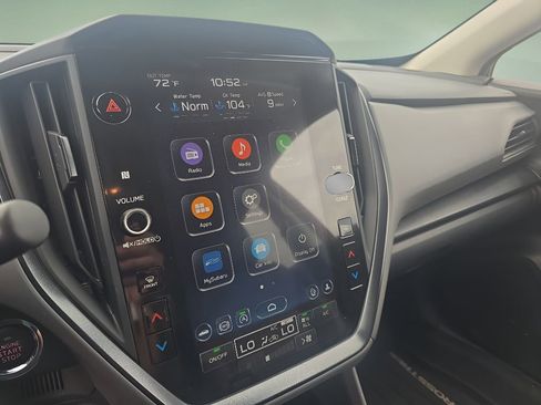 Used 2024 Subaru Crosstrek 2.5i Limited image 18