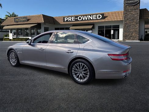 Used 2022 Genesis G80 2.5T image 5