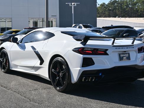 Used 2023 Chevrolet Corvette 1LT w/ Z51 Performance Package image 8
