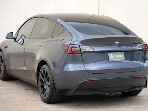 Used 2021 Tesla Model Y Long Range AWD/4WD image 50