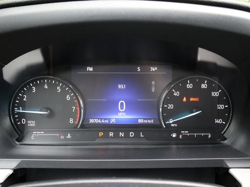 Used 2023 Ford Explorer XLT w/ Equipment Group 202A AWD/4WD image 28