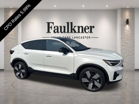 Used 2023 Volvo C40 P8 Recharge Ultimate AWD/4WD image 1