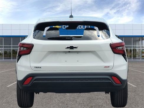 New 2026 Chevrolet Trax RS w/ Driver Confidence Package image 5