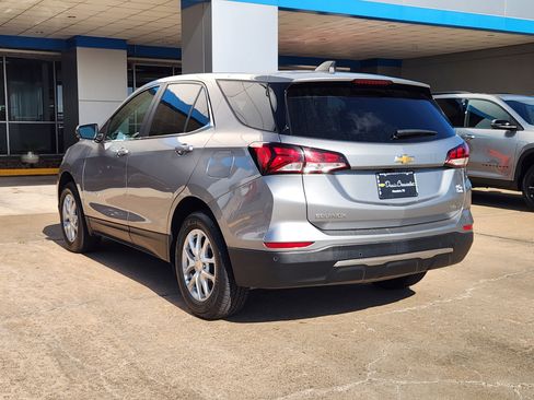 Used 2024 Chevrolet Equinox LT AWD/4WD image 8