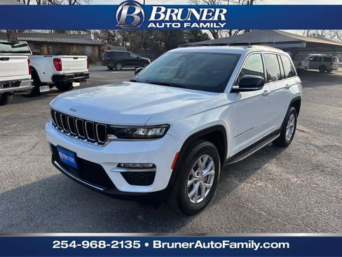 Used 2022 Jeep Grand Cherokee Limited image 1