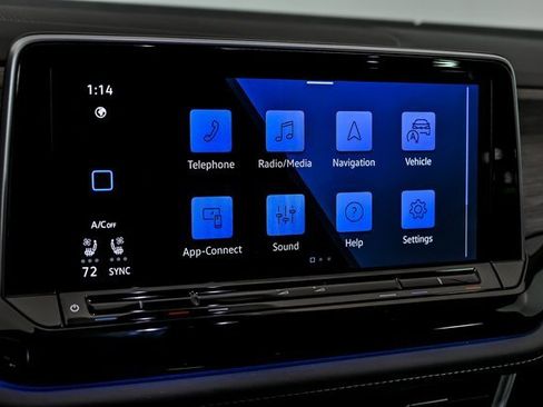 Certified 2025 Volkswagen Atlas SEL image 18