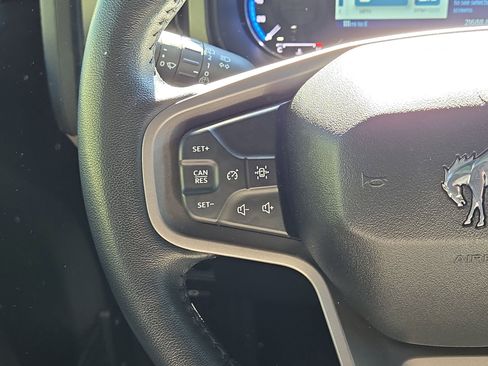 Used 2022 Ford Bronco Wildtrak image 21