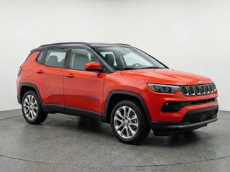 Used 2025 Jeep Compass Limited video 1