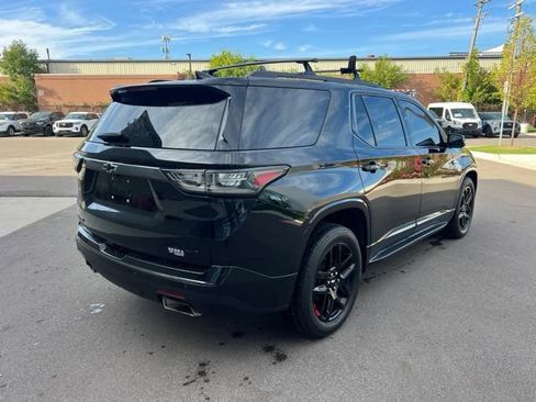 Used 2018 Chevrolet Traverse Premier w/ Redline Edition AWD/4WD image 5