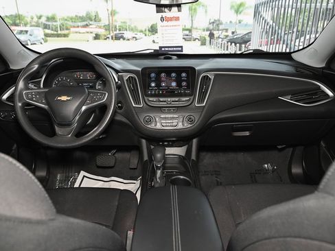 Used 2024 Chevrolet Malibu LT FWD image 23
