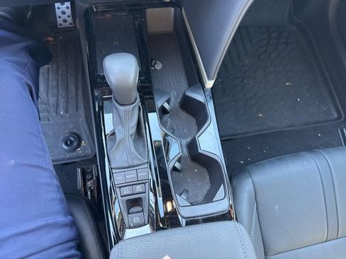 Used 2025 Toyota Camry XSE image 11