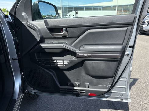 New 2026 Toyota Tacoma TRD Off-Road AWD/4WD image 16