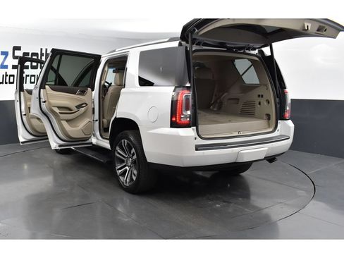 Used 2019 GMC Yukon Denali w/ Denali Ultimate Package AWD/4WD image 27