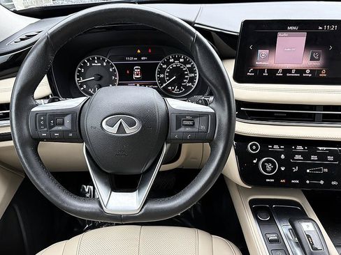 Used 2024 INFINITI QX60 Pure FWD image 16