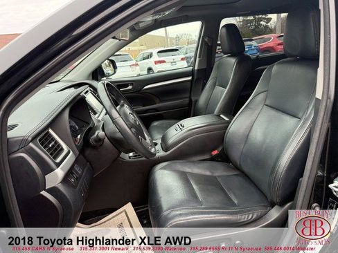 Used 2018 Toyota Highlander XLE image 10