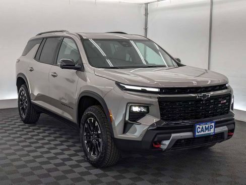 New 2026 Chevrolet Traverse Z71 image 8