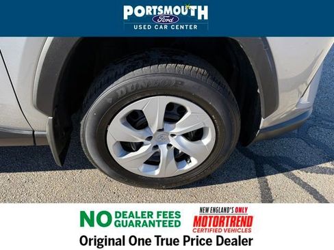 Used 2023 Toyota RAV4 LE image 25