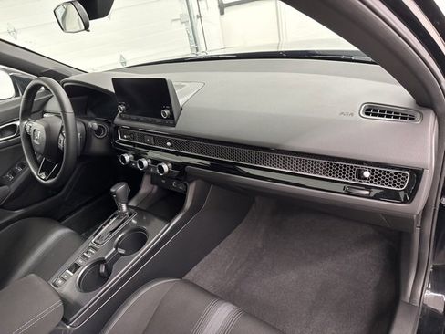 Certified 2024 Honda Civic Sport image 20