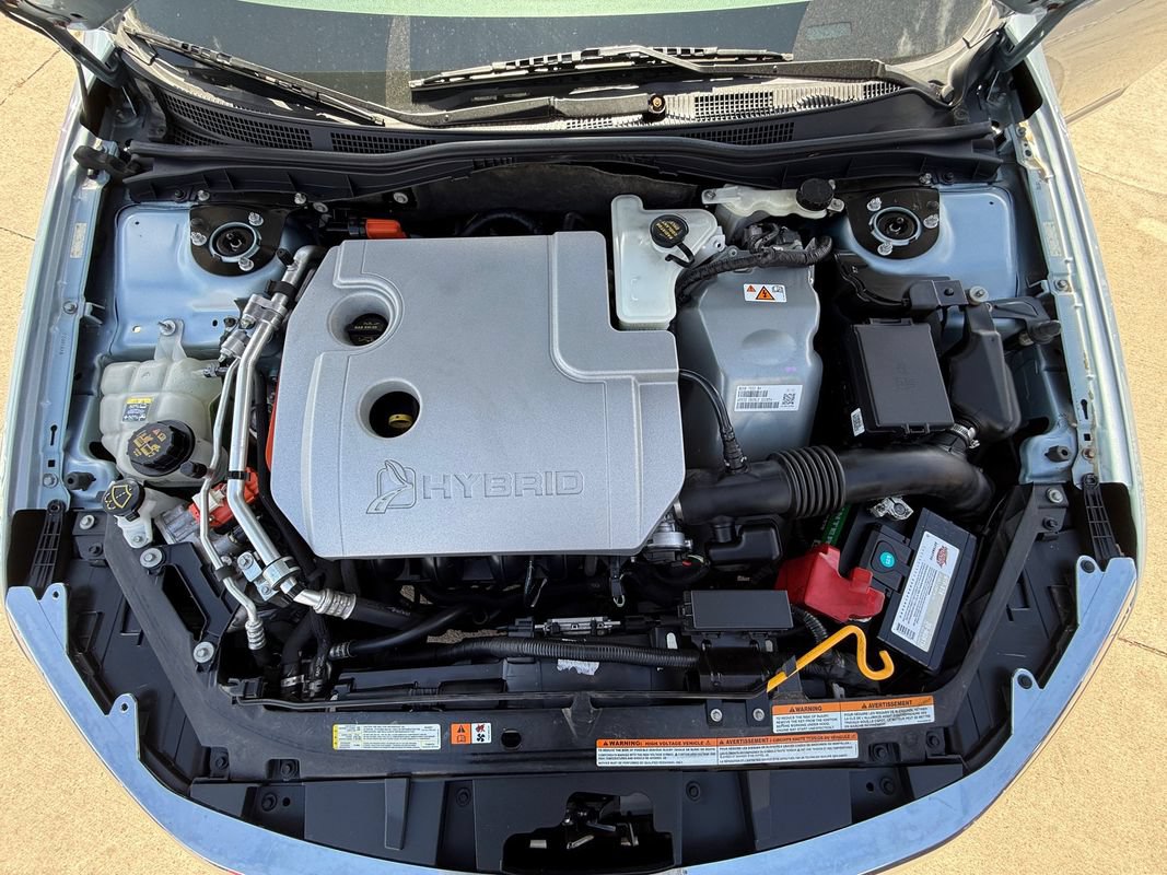 Used 2011 Ford Fusion Hybrid FWD image 40