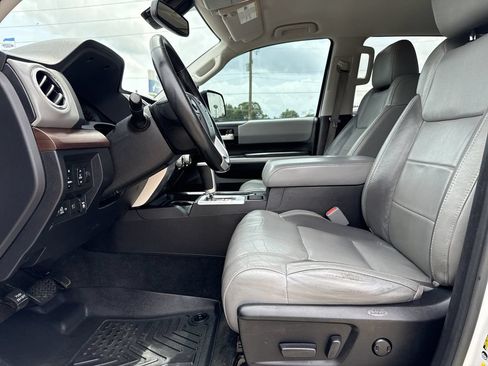 Used 2020 Toyota Tundra Limited RWD image 12