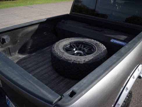 Used 2015 RAM 2500 Laramie image 26