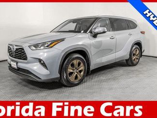 Used 2022 Toyota Highlander Bronze Edition video 1