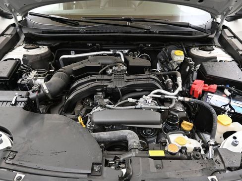 Certified 2025 Subaru Outback Onyx Edition AWD/4WD image 9