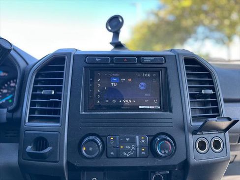 Used 2019 Ford F250 XL w/ Power Equipment Group image 12