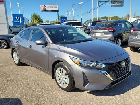 Certified 2025 Nissan Sentra S image 2