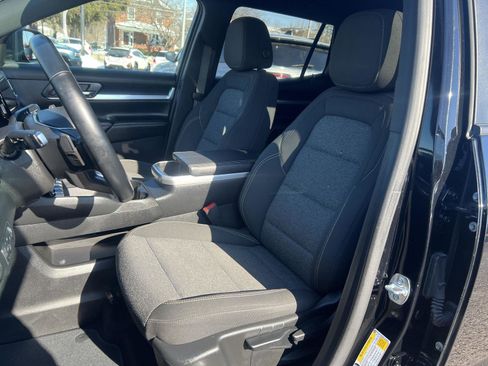 Used 2025 GMC Terrain Elevation image 10