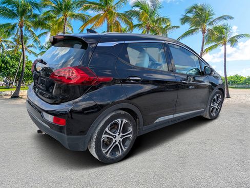 Used 2019 Chevrolet Bolt Premier w/ Infotainment Package image 3